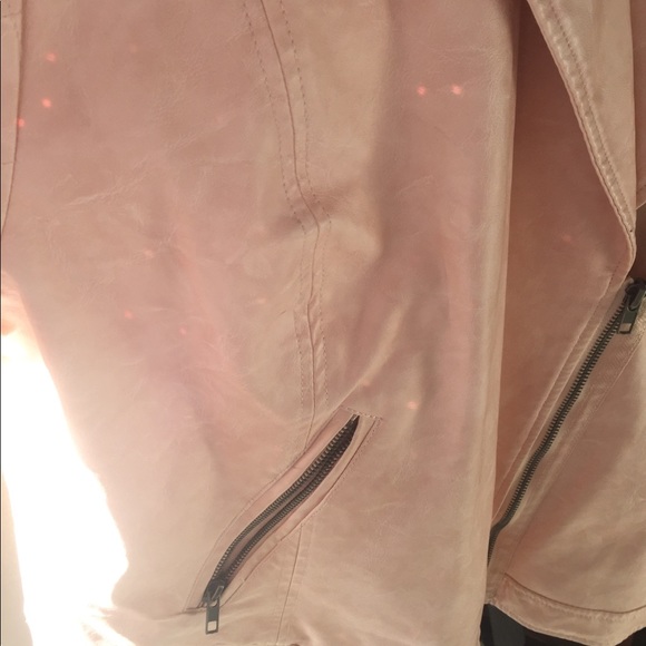 SOLD - Picture 5 of 7